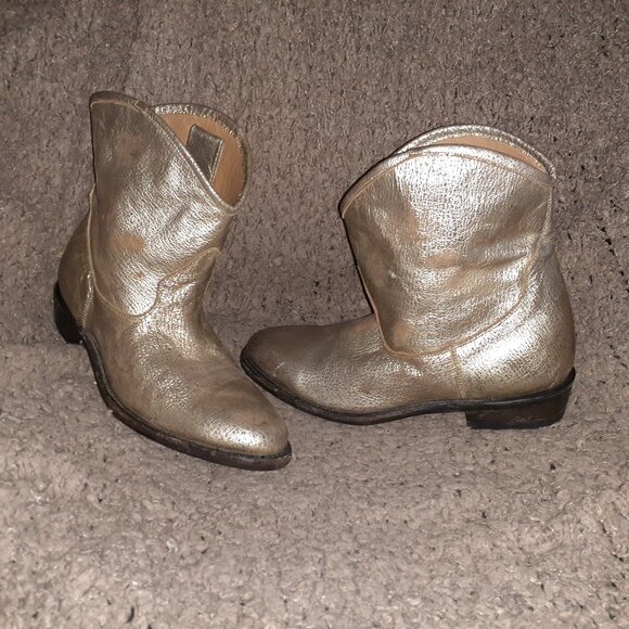 ASH-JUDY-Gold Distressed Leather Ankle Boots-Sz 40/9/9.5-Near Mint - Picture 1 of 9